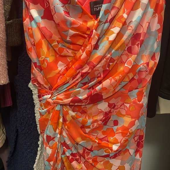 Adrianna Papell V-Neck Faux Wrap Dress in Multi Floral Womens Size 4 Sleeveless - Picture 4 of 4